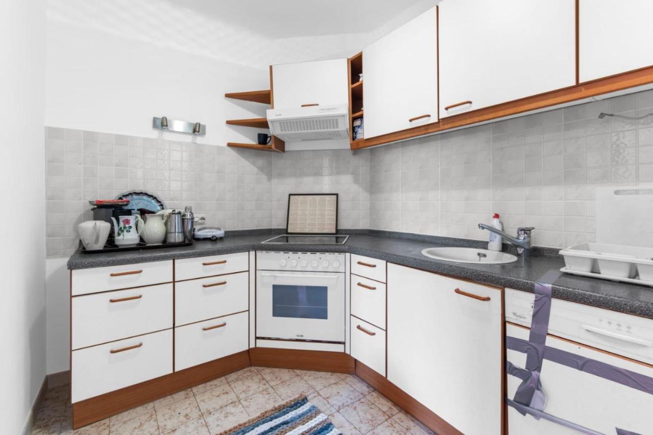 Apartmani Ella Rabac Exterior photo